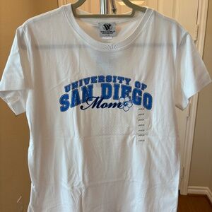 Wideworld Sportswear Women's Short-Sleeve University of San Diego Mom T-shirt